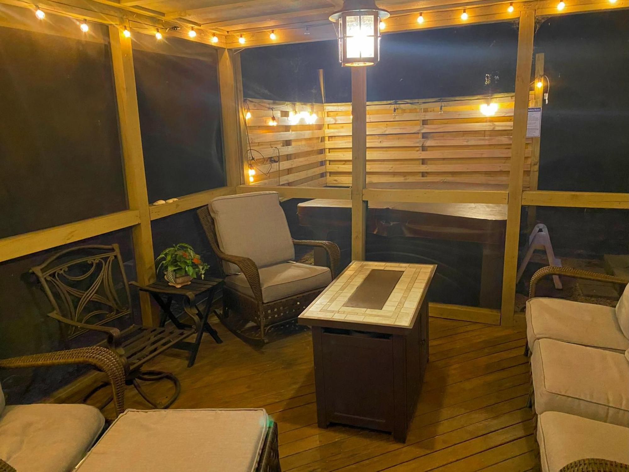 Pocono Mountain Home , Hot Tub- 1 Mile To Skiing! Tannersville Exterior foto
